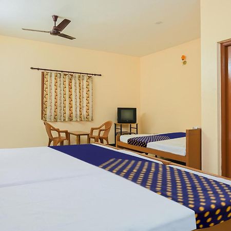 Hotel O Vel Vel Guest House パラニ エクステリア 写真